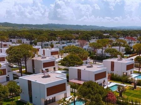 Shitet, Vilë Individuale, Kompleksi "San Pietro", Gjiri i Lalëzit