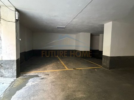 Shiten, 8 Poste Parkimi, Kazazi, Durrës