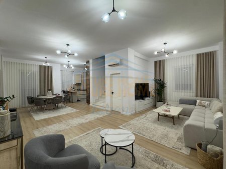 Pronájem, Residence "Vila Lule", Mjull Bathore