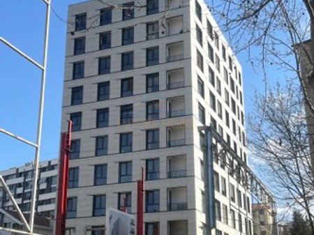 Shitet, Apartament 2+1, Ali Demi