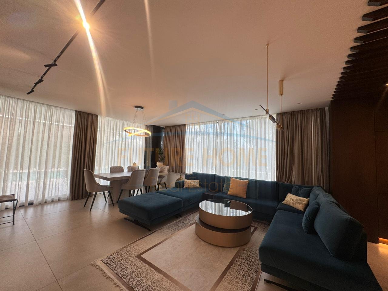 In vendita, Villa a schiera, "San Pietro Residence", Gjiri I Lalëzit