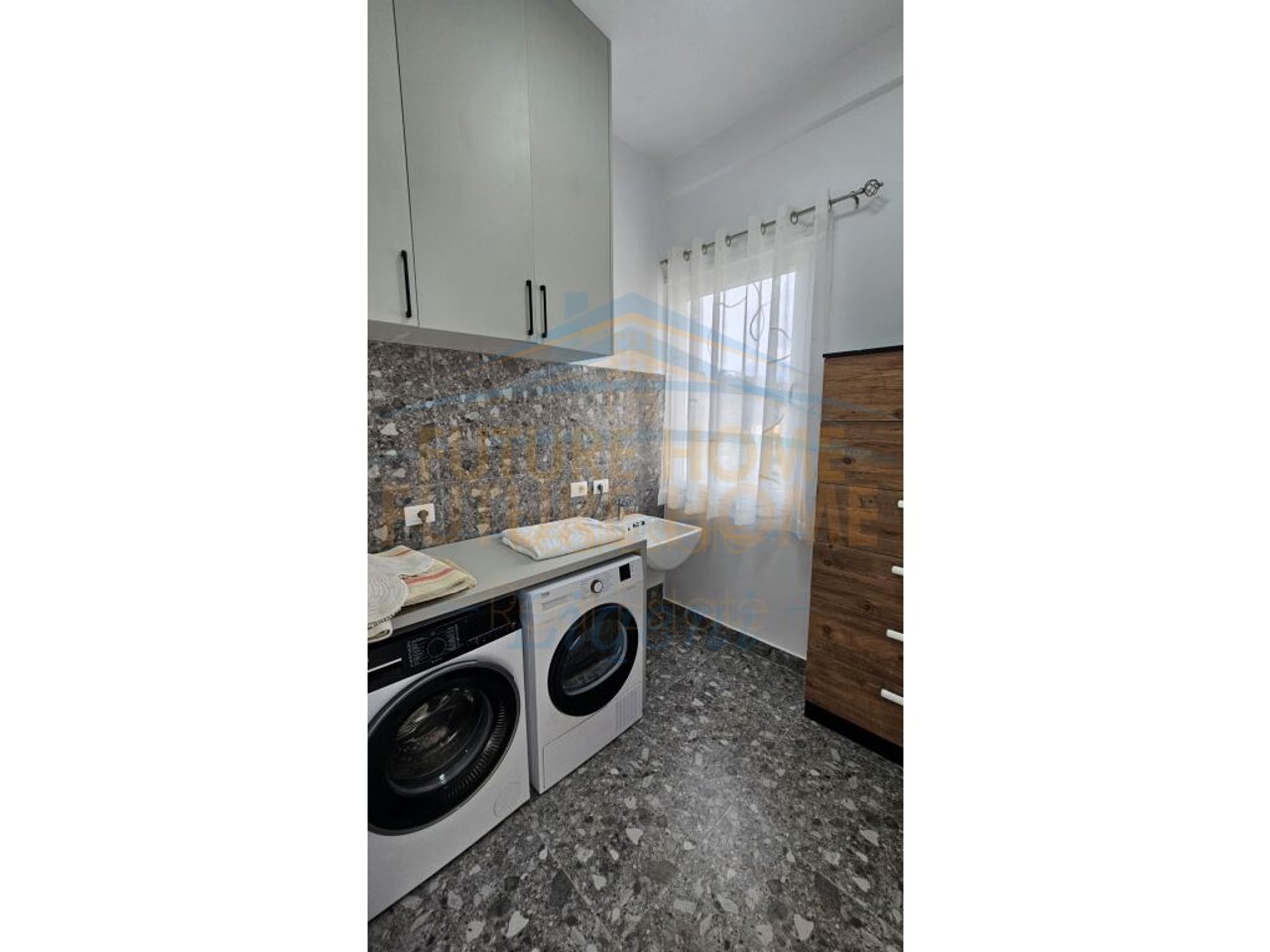 For rent, Residence "Vila Lule", Mjull Bathore