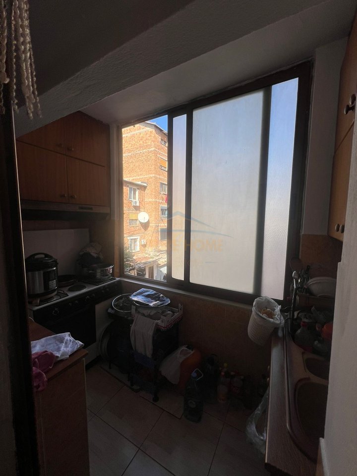 For sale, 2+1 Apartment, Karl Gega Street, Tirana