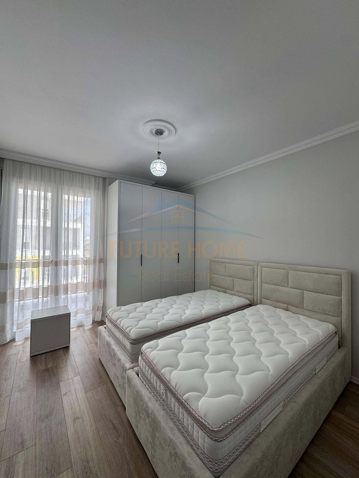 Qera, Apartament 2+1, Univers City