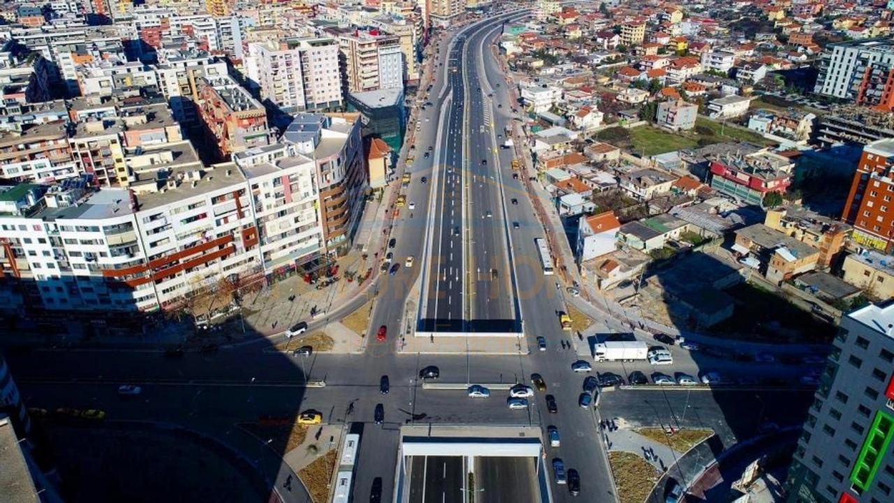 For sale, Apartment 2+1+2+Parking Space, New Ring, Tirana