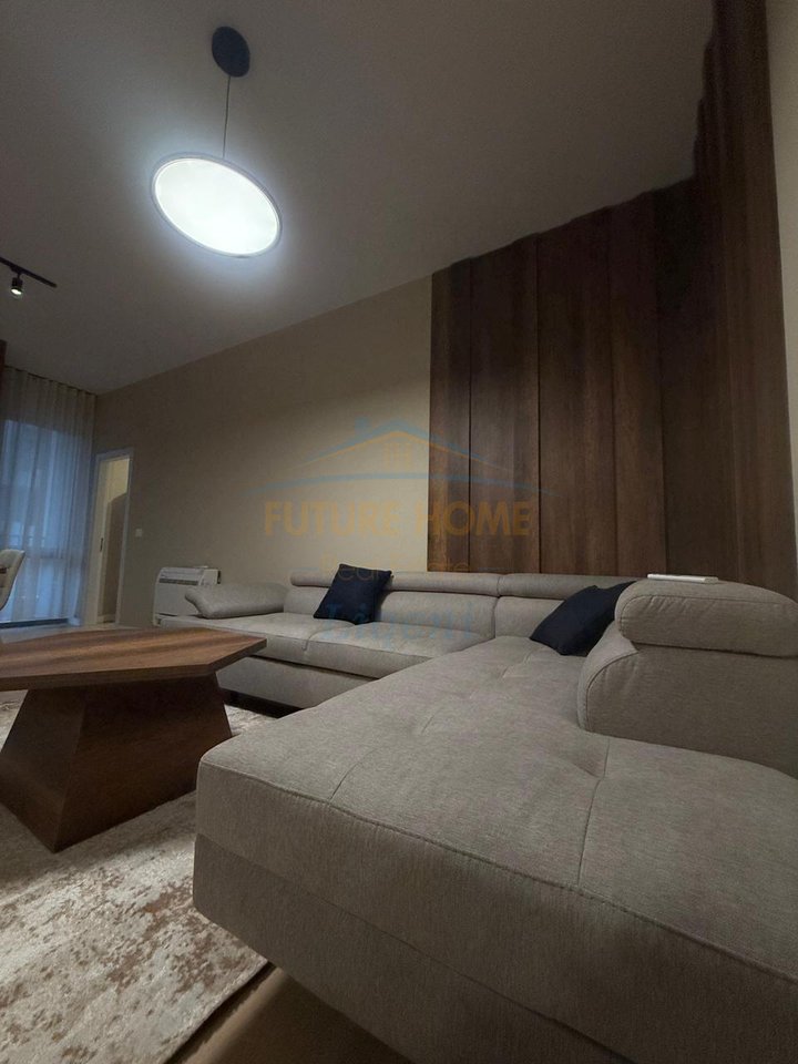 Qera, Apartament 2+1+ Post Parkimi, Green Valley, Tiranë.