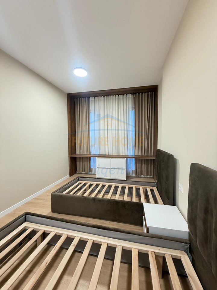 Qera, Apartament 2+1+ Post Parkimi, Green Valley, Tiranë.