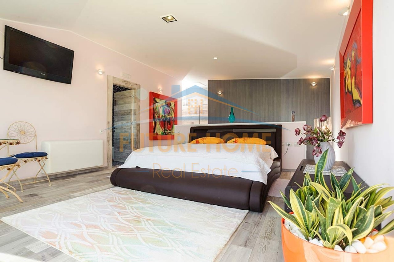 Shitet, Penthouse 2+1+2, Liqeni i Thate