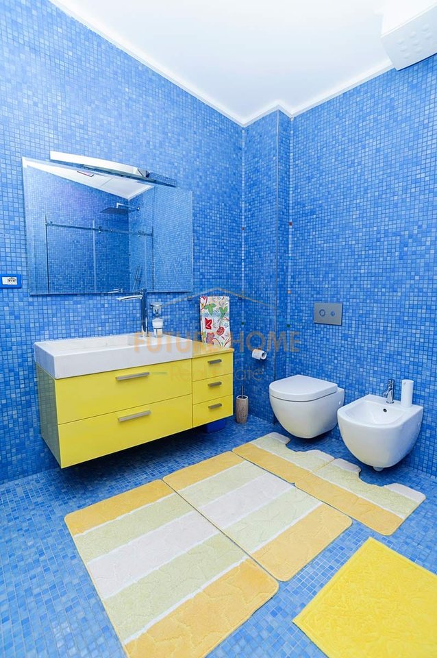 Shitet, Penthouse 2+1+2, Liqeni i Thate