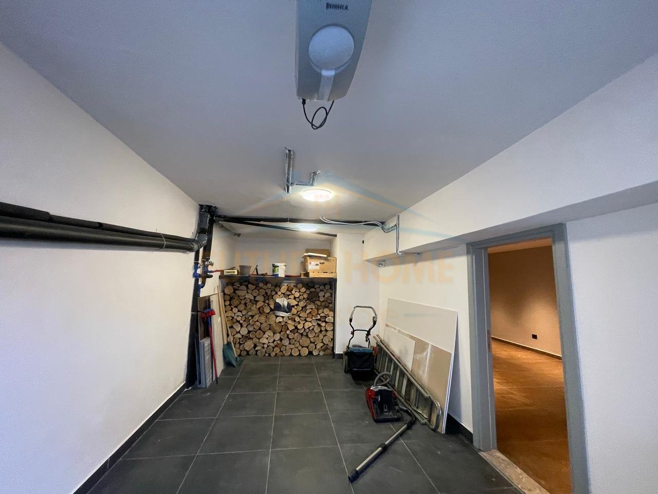 For Sale, Private Villa, Neighborhood 16, Korçë