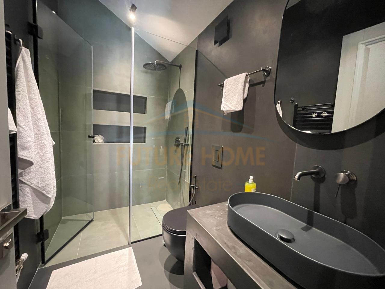 For Sale, Private Villa, Neighborhood 16, Korçë