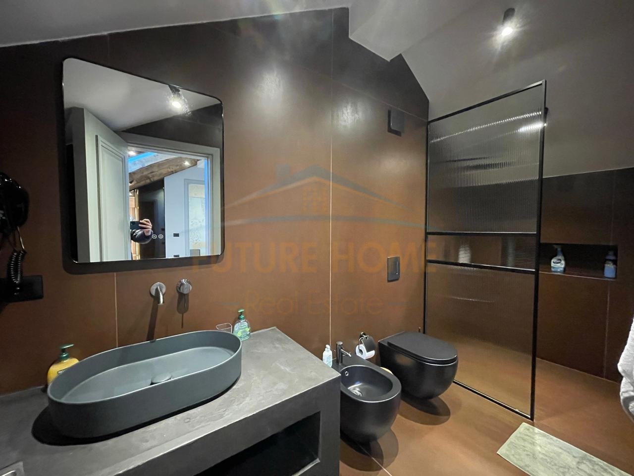 For Sale, Private Villa, Neighborhood 16, Korçë