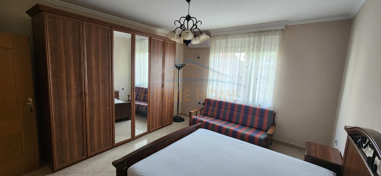 Qira, Apartment 2+1+2, Blloku