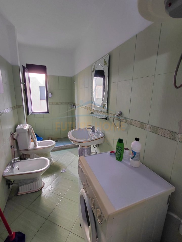 Shitet, Apartament 1+1, Mali Robit, Golem