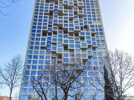 Qera, Zyre, Downtown 1, Rruga e Elbasanit, Tirane