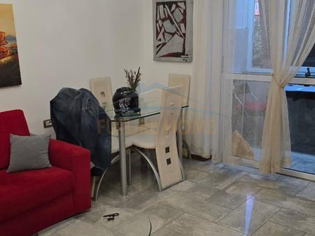 Qira, Apartament 2+1, Rruga Dibrës, Tiranë.