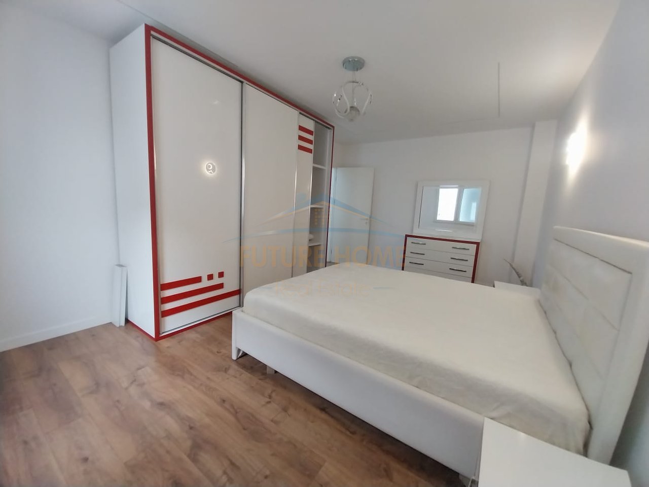 Rent, 2+1 Apartment, Kavaja Street, Tirana.