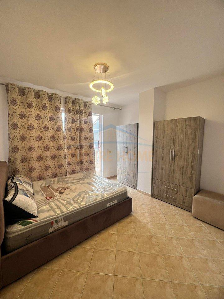 Affitto, Appartamento 2+1, Palazzo Nela 6, Yzberisht