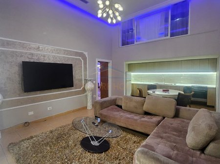 Qera, Apartament 2+1, Yzberisht