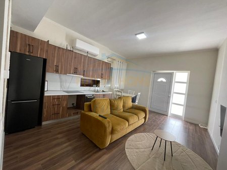 Qera, Apartament 2+1+Post Parkimi, Kopshti Zoologjik, Tirane.