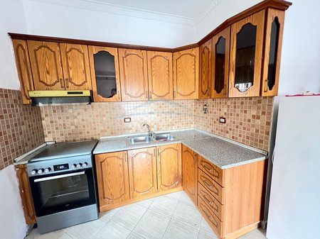 Qera, Apartament 2+1, Rruga Dalip Topi, Fresku