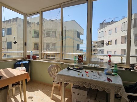Shitet Apartament 2+1+2 , Vollga , Durres