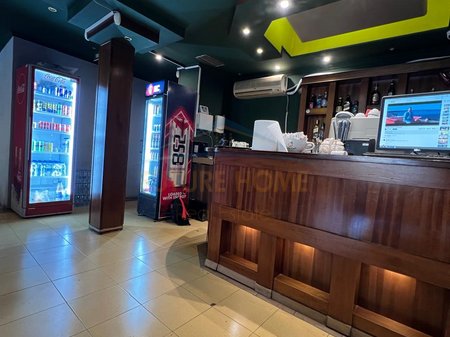 Qera, Ambjent Biznesi, Rruga e Kavajes, Tiranë