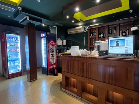 Qera, Ambjent Biznesi, Rruga e Kavajes, Tiranë