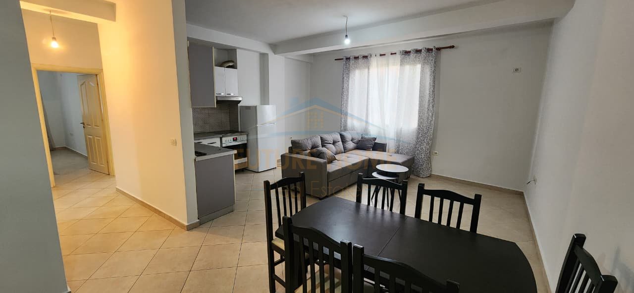 Qira, Apartament 2+1, Pallatet Cabej, Yzberisht