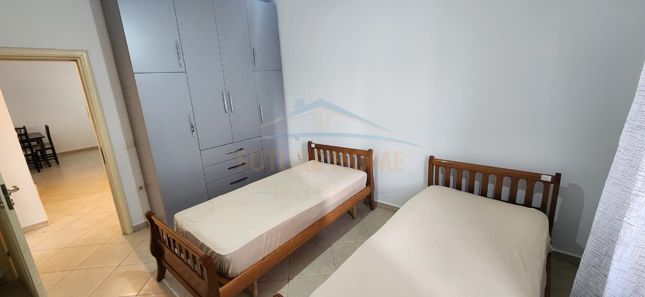 Qira, Apartament 2+1, Pallatet Cabej, Yzberisht