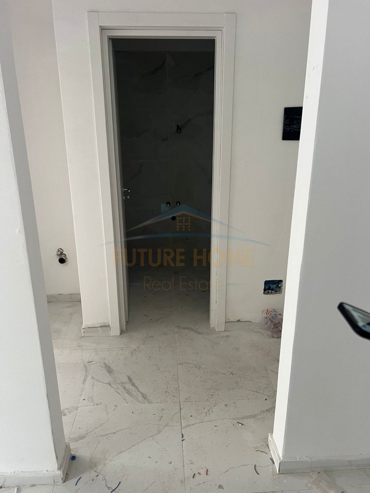 Shitet, Apartament 1+1, Univers City