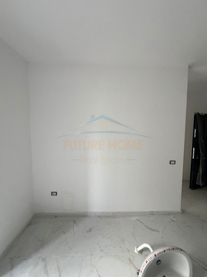 Shitet, Apartament 1+1, Univers City