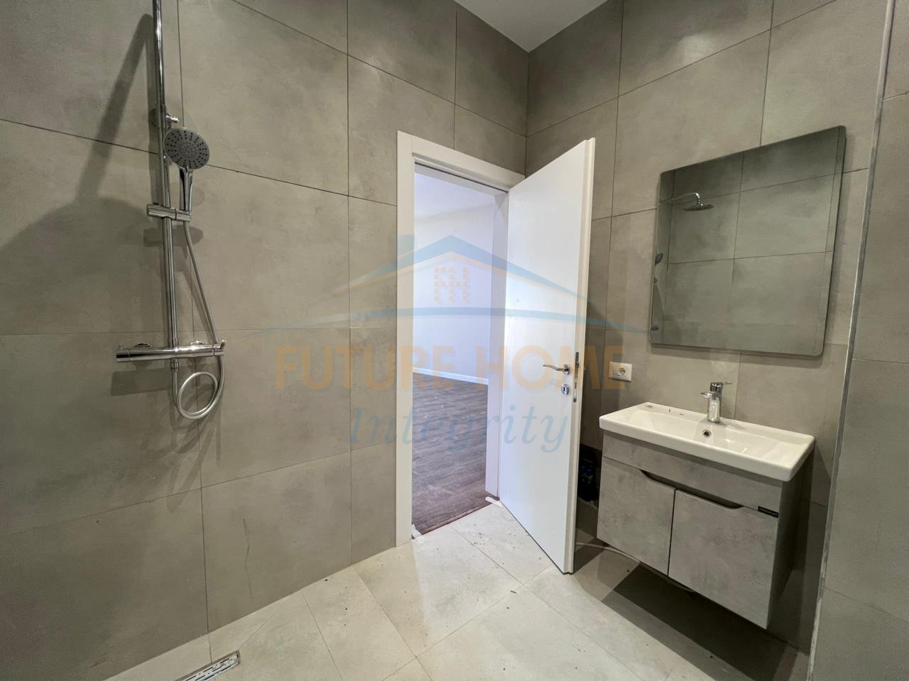 For sale, 1+1 Apartment, New Gate, Tirana.