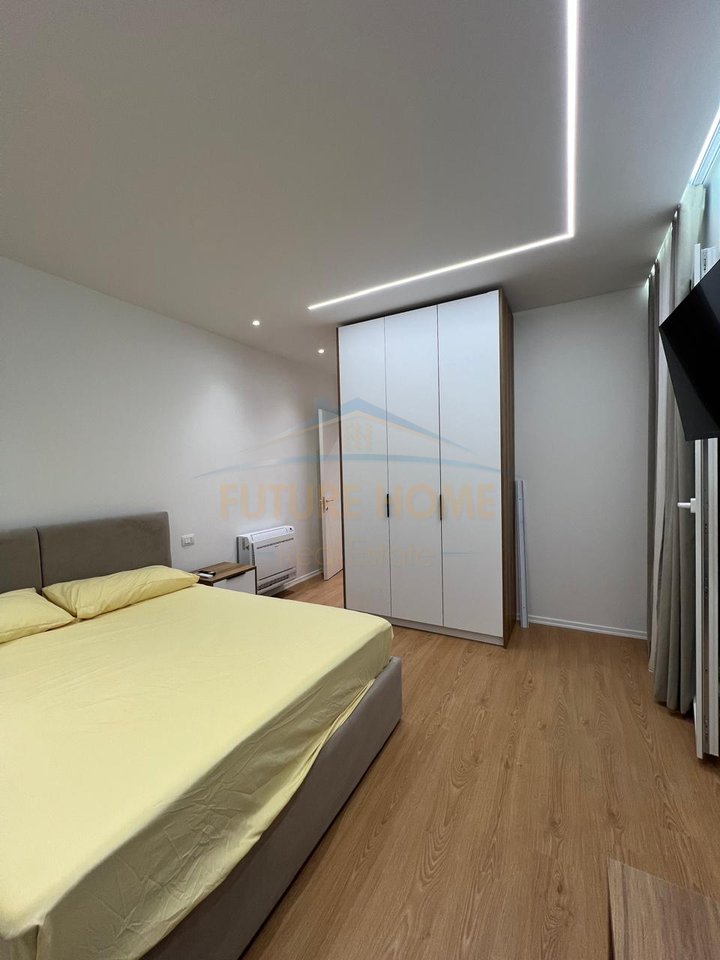 In vendita, Appartamento 2+1, Complesso Univers City, Tirana.