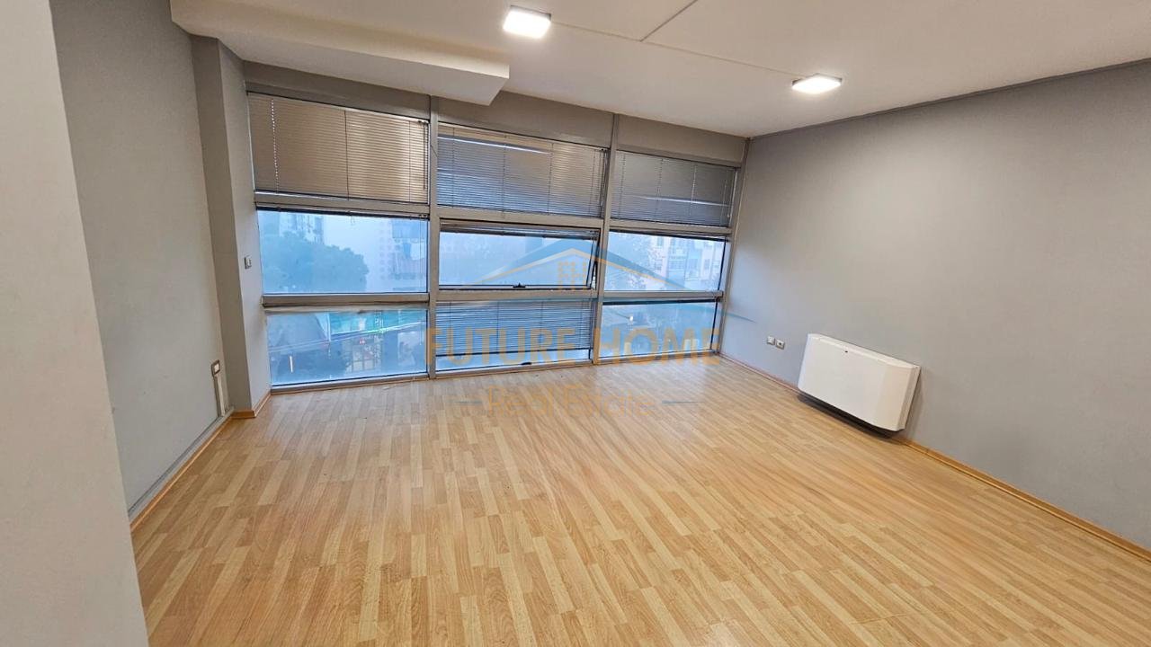 Qira, Ambient Business, Black Bird, Qatar Center, Tirana