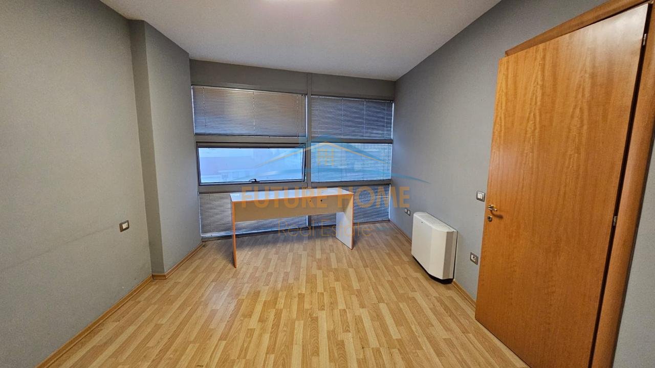 Qira, Ambient Business, Black Bird, Qatar Center, Tirana