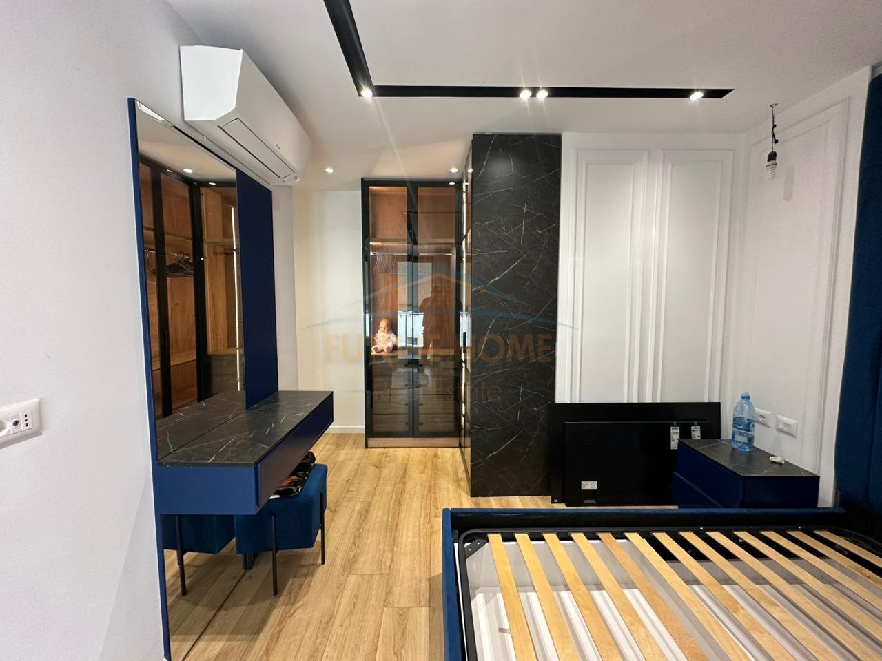 Rent, Apartment 2+1+2, Tirana Garden Building