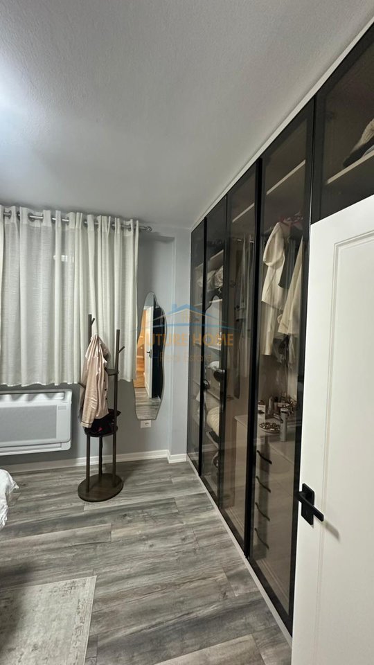 Shitet,Apartament 2+1,Rruga e Elbasanit,Tiranë