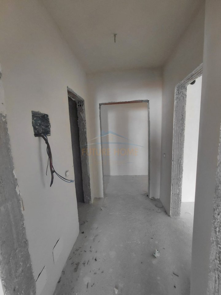 For sale, 2+1 Apartment, 1 Maji, Pogradec