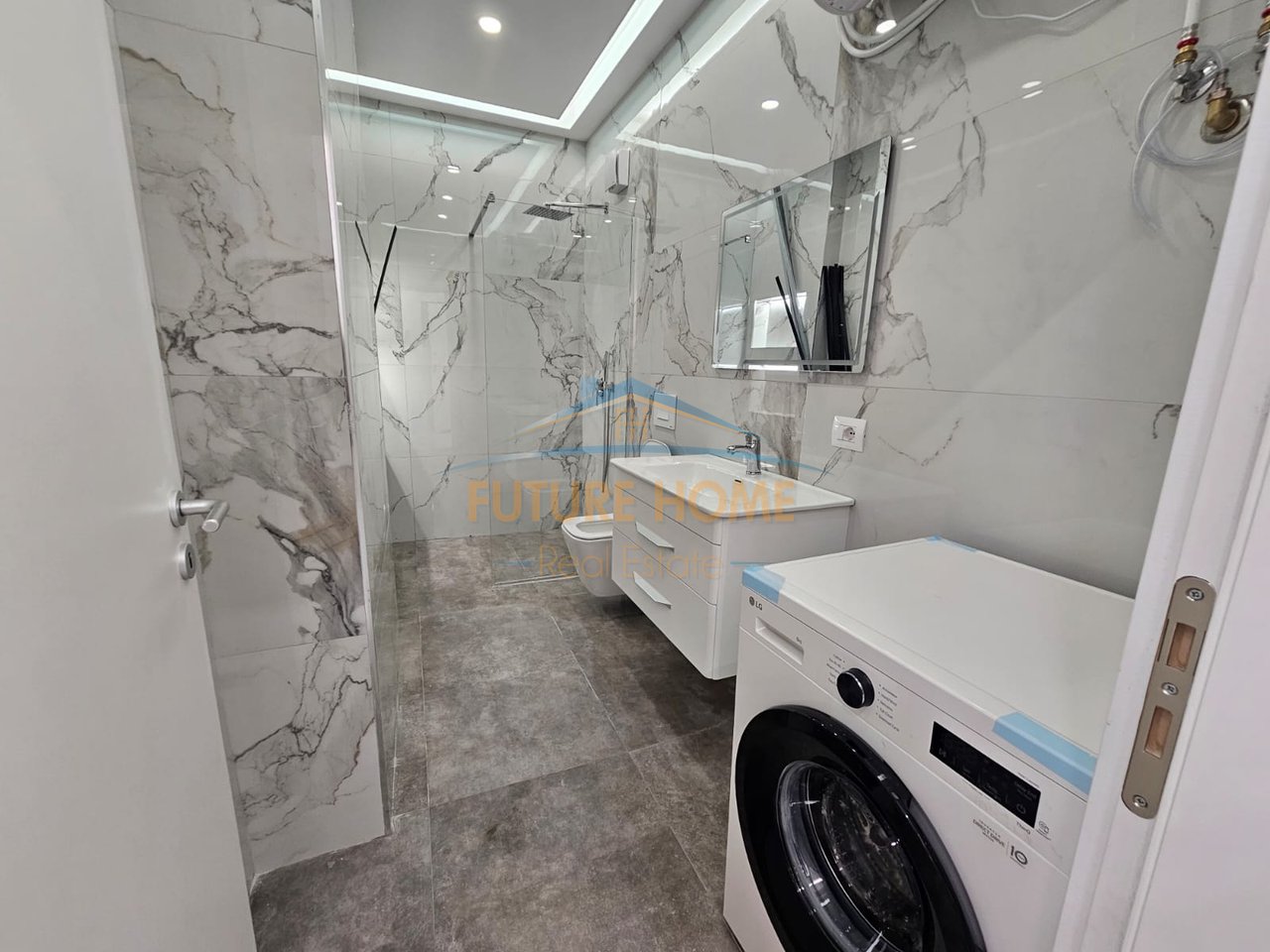 Qera,Apartament 1+1,Zogu i Zi, Tirane