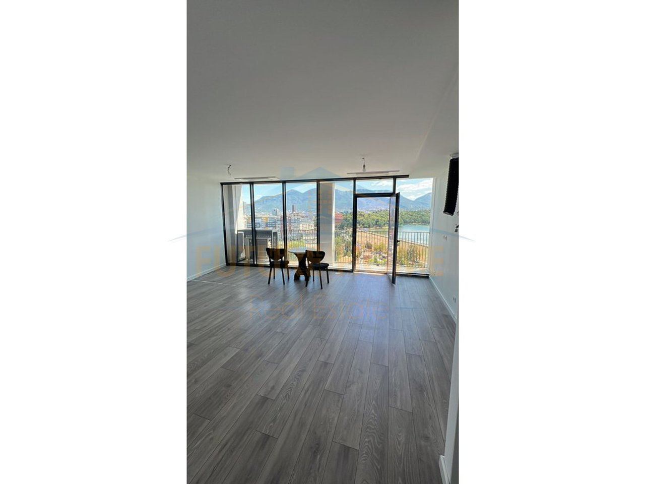 Qera, Apartament 2+1+2+Post Parkimi ,Lake View Residence