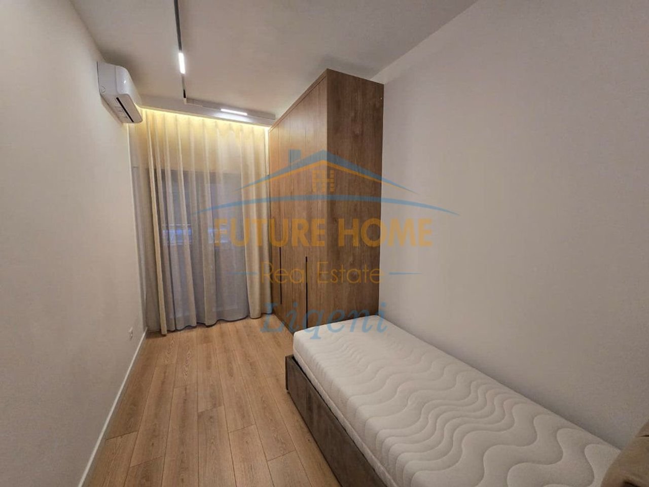 Rent, Apartment 2+1, Center, Tirana.