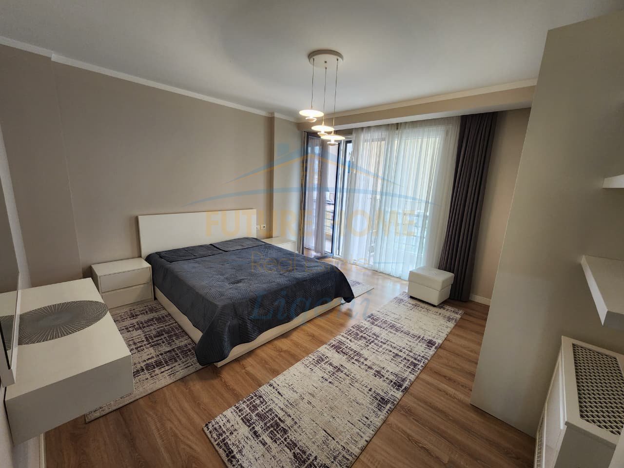 Qira, Apartament 2+1+ Post Parkimi, Rruga e Kosovarëve, Tiranë.