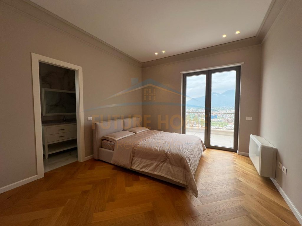 For sale, 3-storey villa, Mjull-Bathore, Tirana
