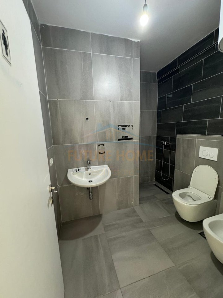Shitet,Apartament 2+1+2+Depo, Rezidenca Future Home, Unaza e re,Tirane