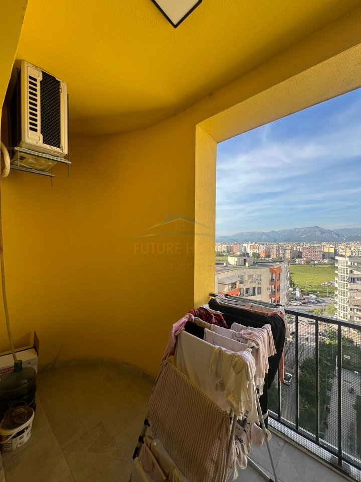 Vendesi appartamento 2+1+posto auto, Yzberisht, Grand Galery.