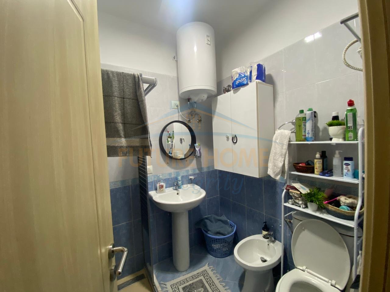 In vendita, Appartamento 2+1+Veranda (convertita), Fresku, Tirana.