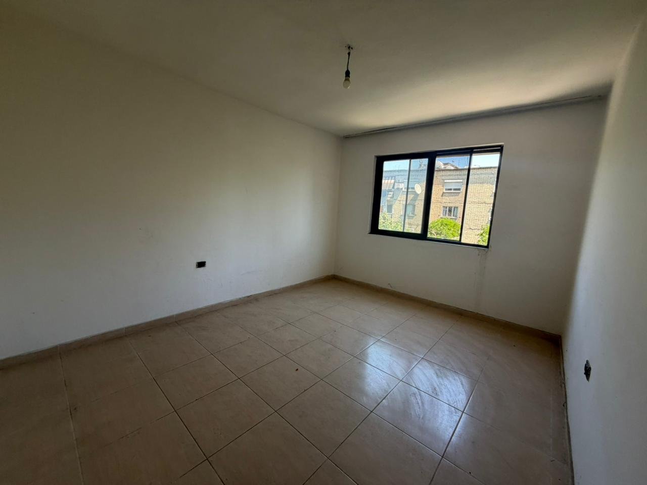 In vendita, Appartamento 2+1+Deposito, Viale Bajram Curri, Tirana