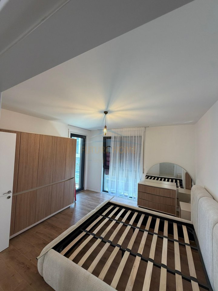 Qera, Apartament 2+1+2,Akses Tirana
