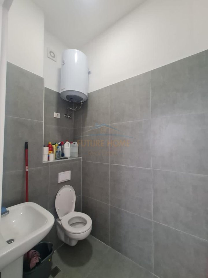Shitet, Ambient Biznesi ,Rezidenca Fiore Di Bosko, Tirane